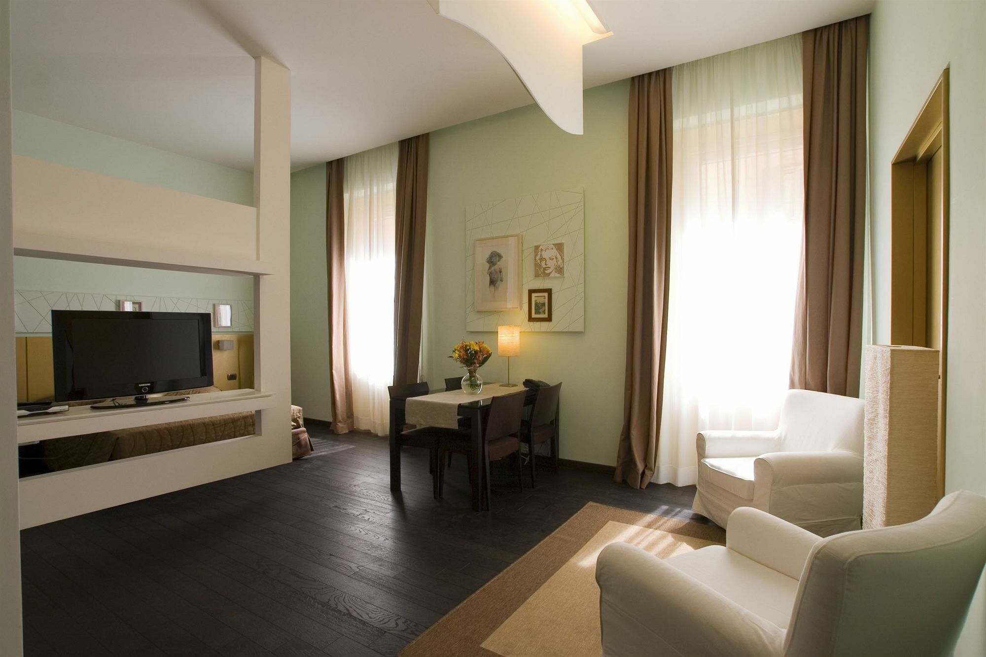 Ht Romeo Al Babuino Hotel Exterior photo